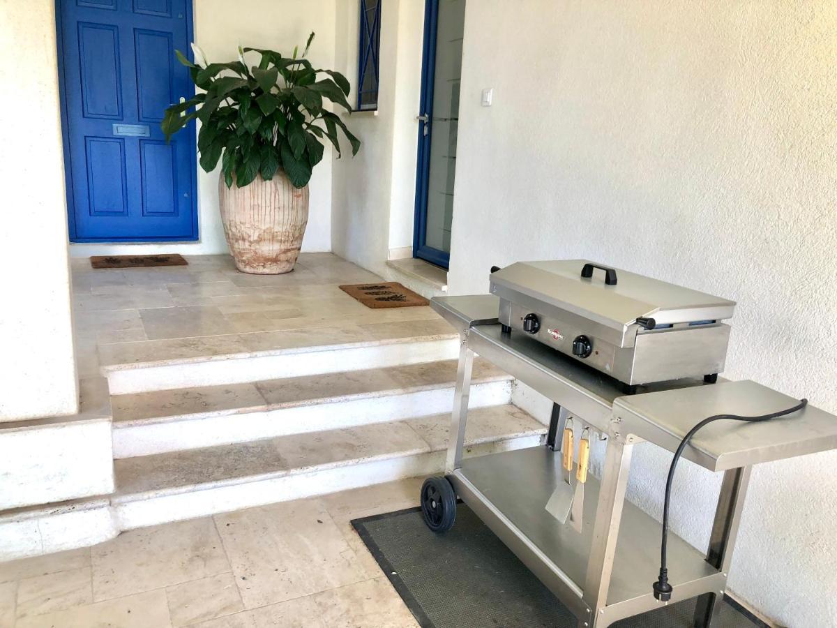 Villa Montfleuri, Vieille Ville A Pieds, Vue Mer, Piscine, 8 Pers Сент-Максим Экстерьер фото