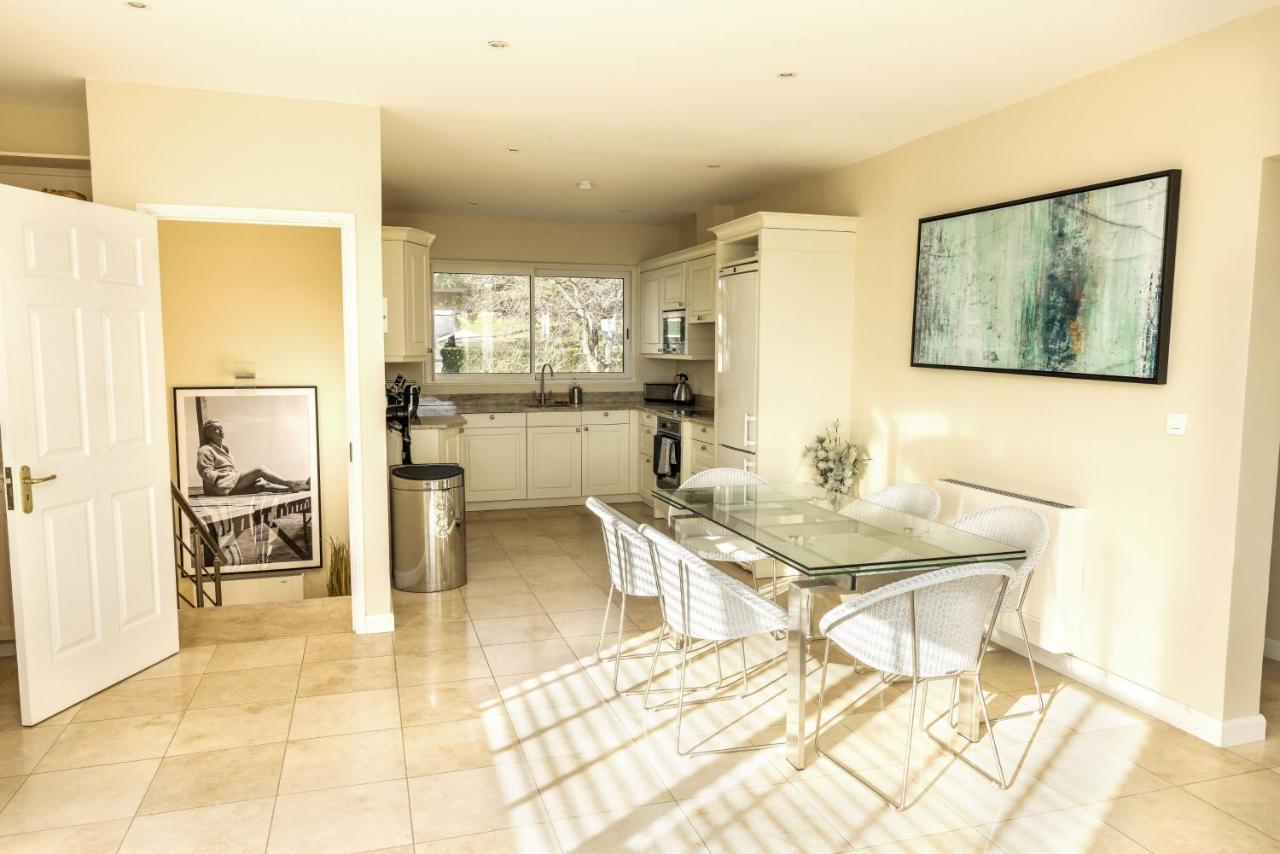 Villa Montfleuri, Vieille Ville A Pieds, Vue Mer, Piscine, 8 Pers Сент-Максим Экстерьер фото